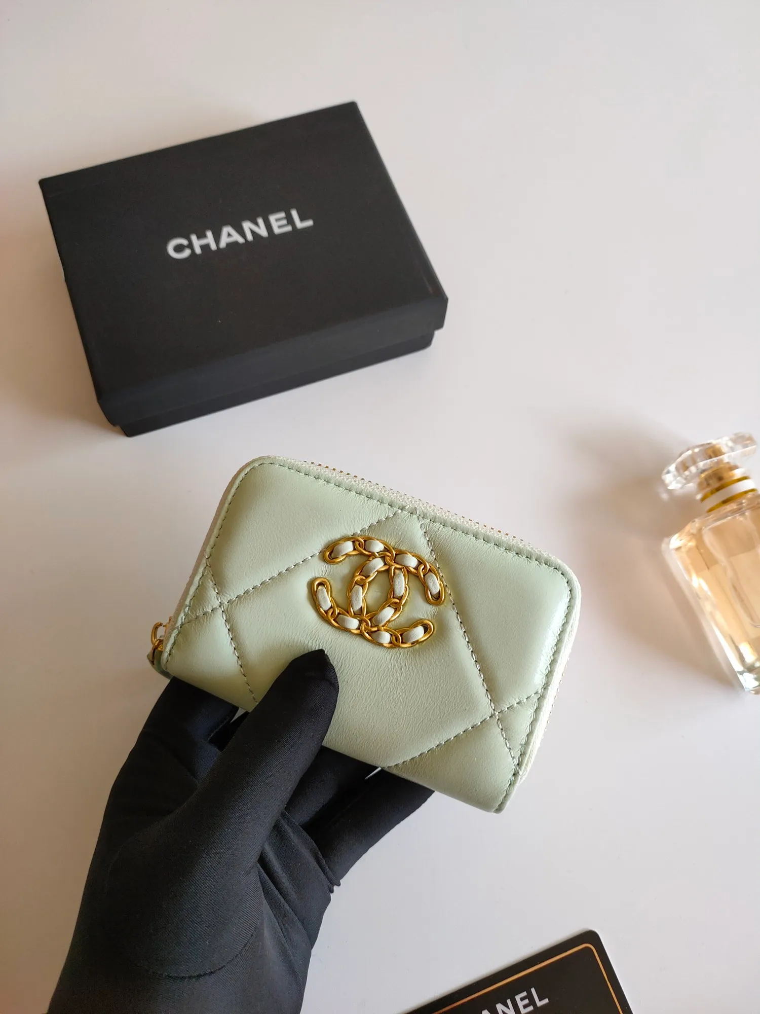 All Categories Chanel Wallet (Chanel) Chanel P985