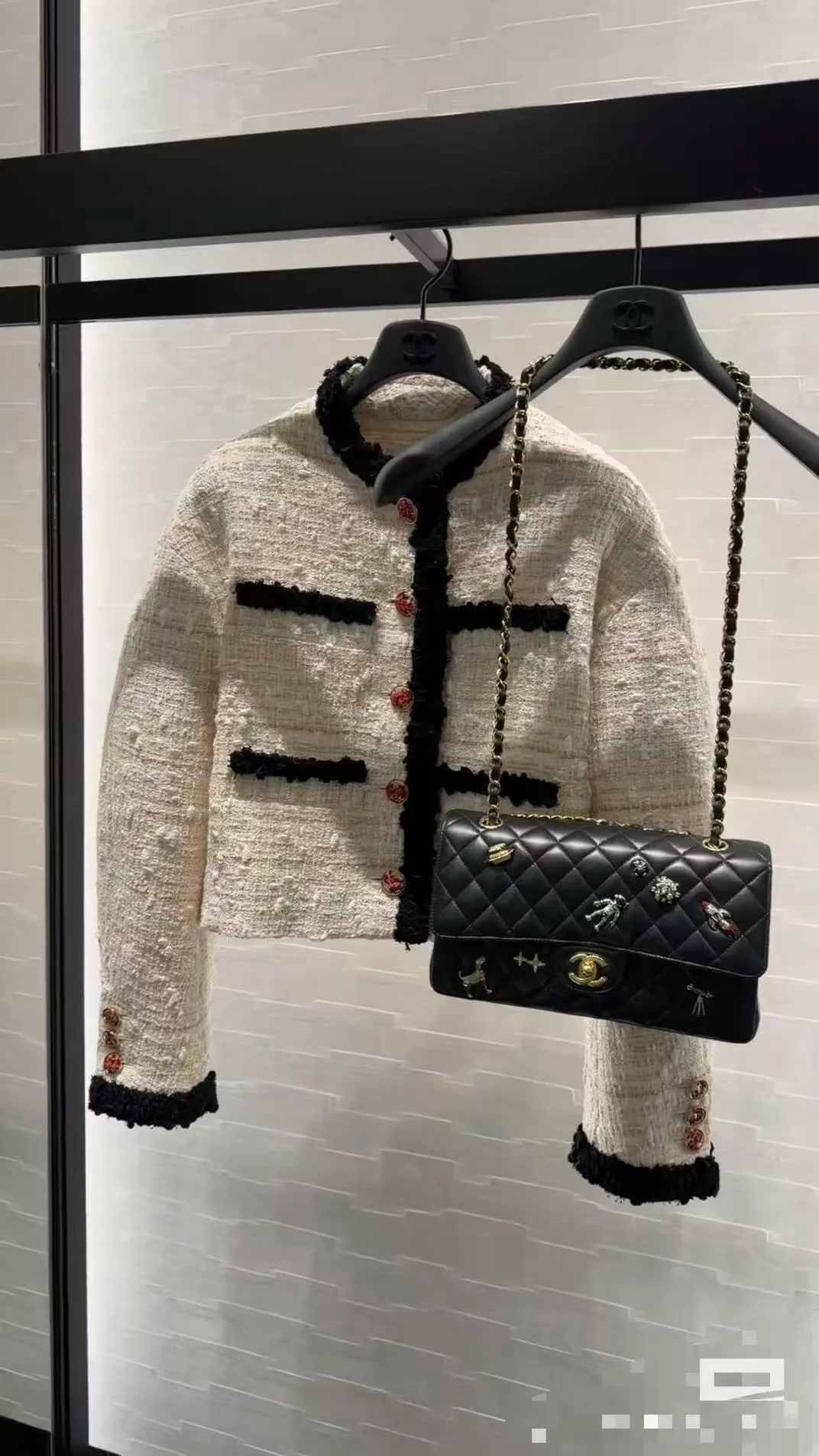 All Categories Chanel Women's Bags 2 (Chanel) Chanel 255