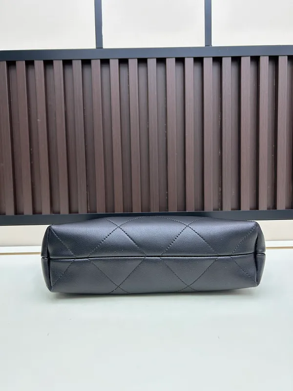 All Categories Chanel Women's Bags (Chanel) Chanel 09153 Cowhide