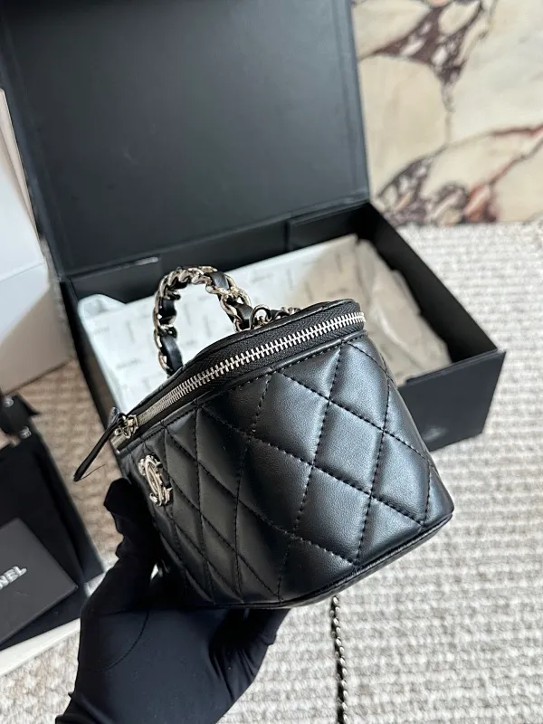 All Categories Official Website "Brand Women's Bags" Women's Bags 💙 Chanel 2025 New CHANEL Crossbody Bag
