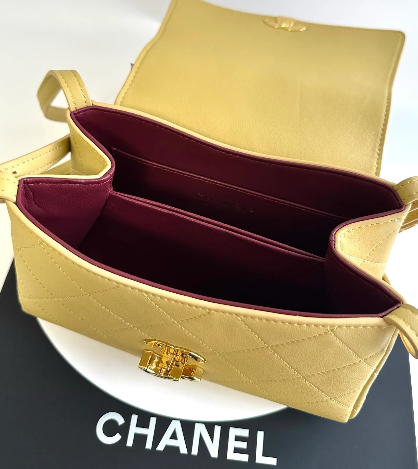 All categories Chanel Women's Bags (Chanel) Chanel Original 31541 fetal cowhide