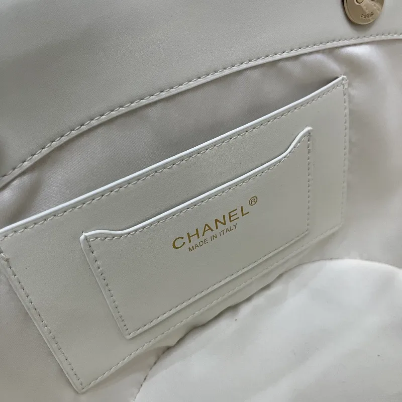 All categories Chanel Women's Bag 2 (Chanel) Chanel 1A037