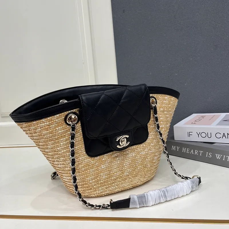 All categories Chanel Women's Bag 2 (Chanel) Chanel 1A037