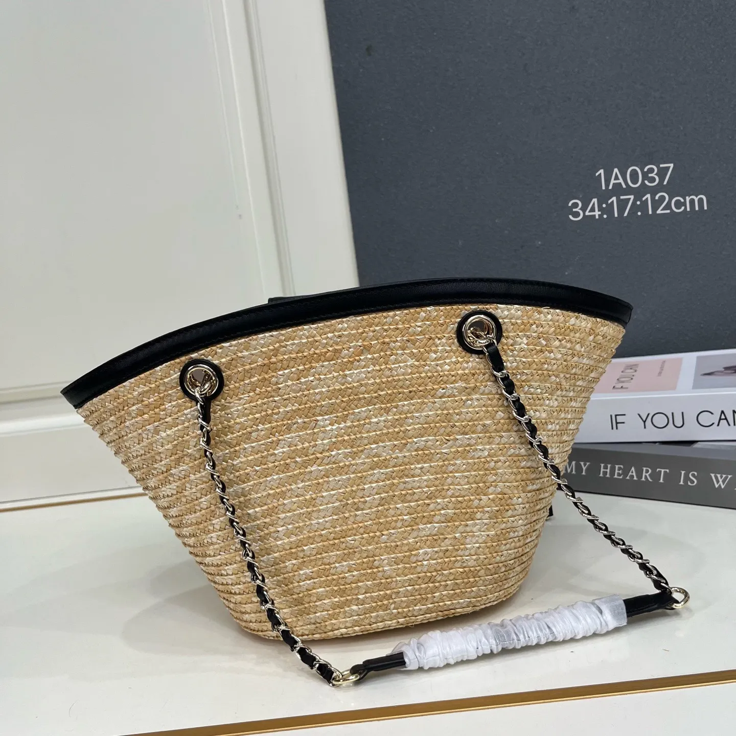 All categories Chanel Women's Bag 2 (Chanel) Chanel 1A037