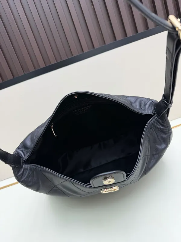 All Categories Chanel Women's Bags 2 (Chanel) Chanel 033