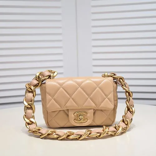 All Categories Official Website "Brand Women's Bags" Women's Bags 💙 Chanel �C𝗵𝗮𝗻𝗲𝟭 𝟮𝟮𝘀 Large Gold Chain Armpit Bag Small Size Jimei, have you got it yet? This bag is easy to wear with hot girls, and the capacity is good. The thick chain is the finishing touch of this bag. It is younger and more fashionable than Cf. 𝐒𝐢𝐳𝐞𝟏𝟑-𝟏𝟕