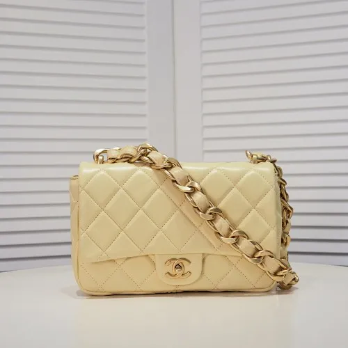 All Categories Official Website "Brand Women's Bags" Women's Bags 💙 Chanel 𝗖𝗵𝗮𝗻𝗲𝟭 𝟮𝟮𝘀 Large Gold Chain Underarm Bag Large Size Jimei, have you got it yet? This bag is easy to wear with hot girls, and the capacity is good. The thick chain is the finishing touch of this bag. It is younger and more fashionable than Cf 𝐒𝐢𝐳𝐞𝟏8-𝟐7-