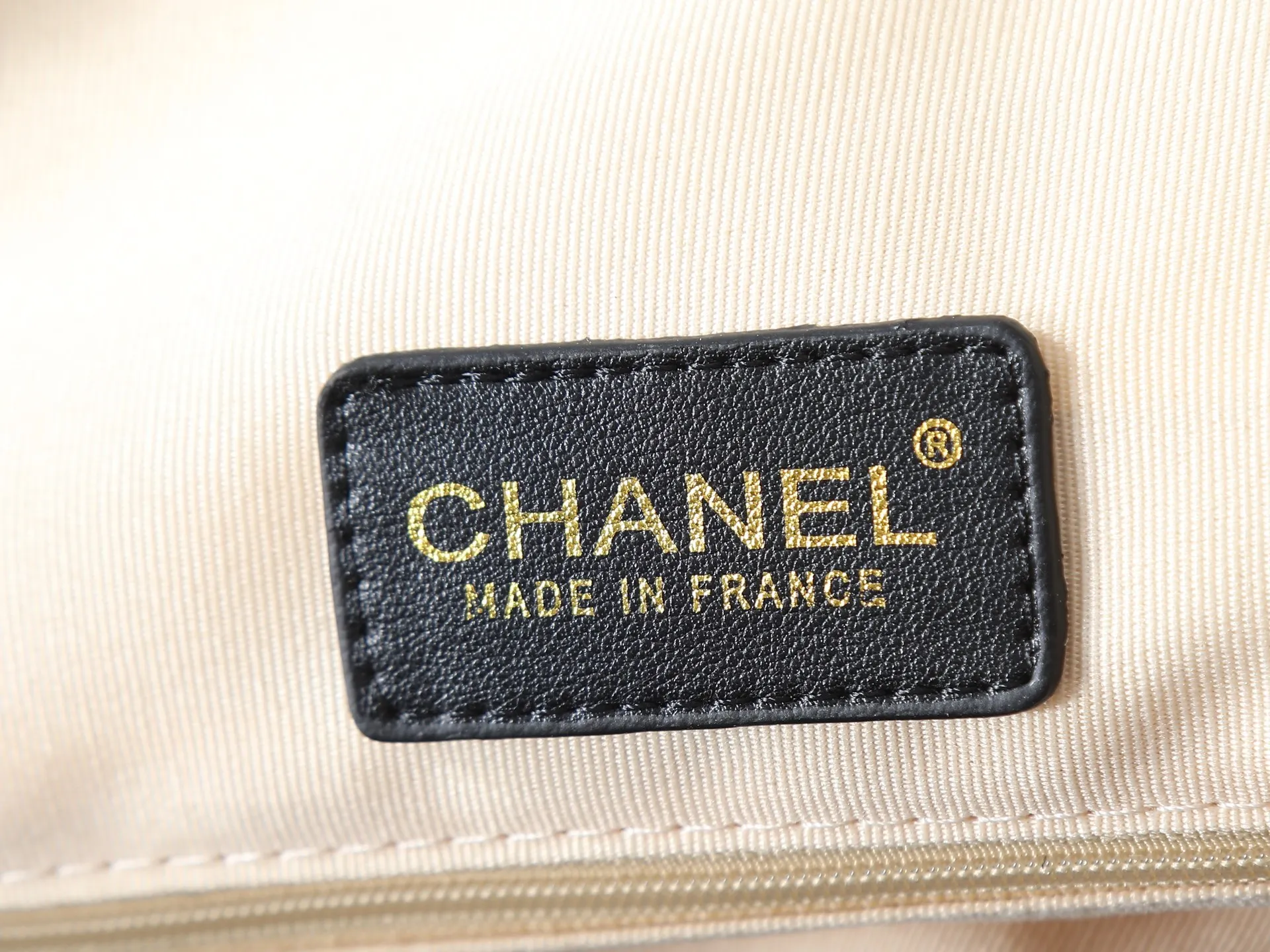 All categories Official website "Brand Women's Bags" Women's Bags 💙 Chanel 2026 new CHANEL hand-held crossbody bag