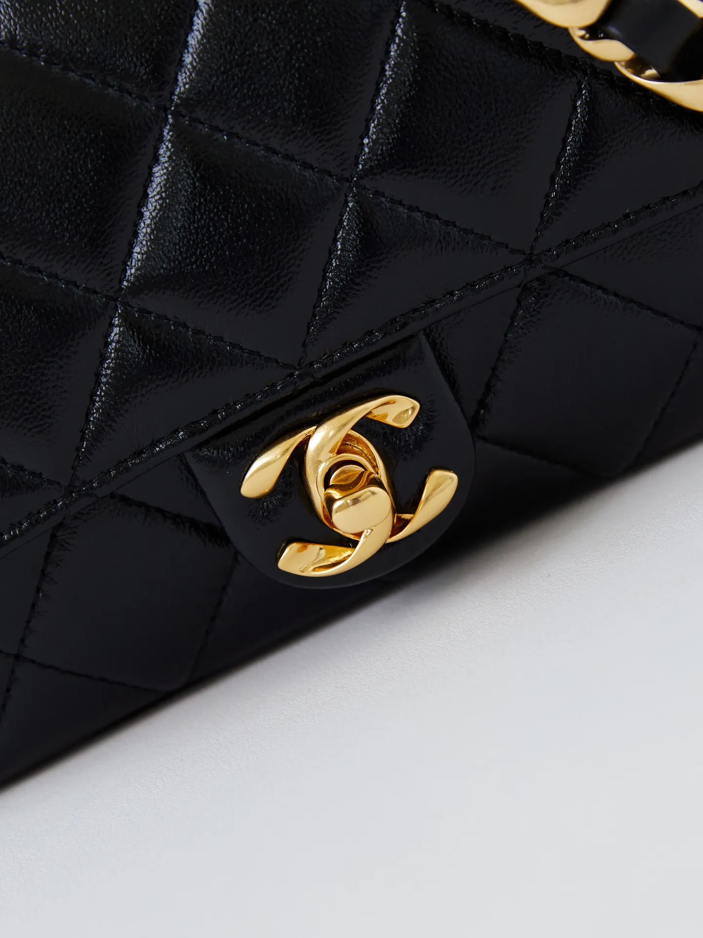 All Categories Chanel Women's Bags 2 (Chanel) Chanel Original AS5123