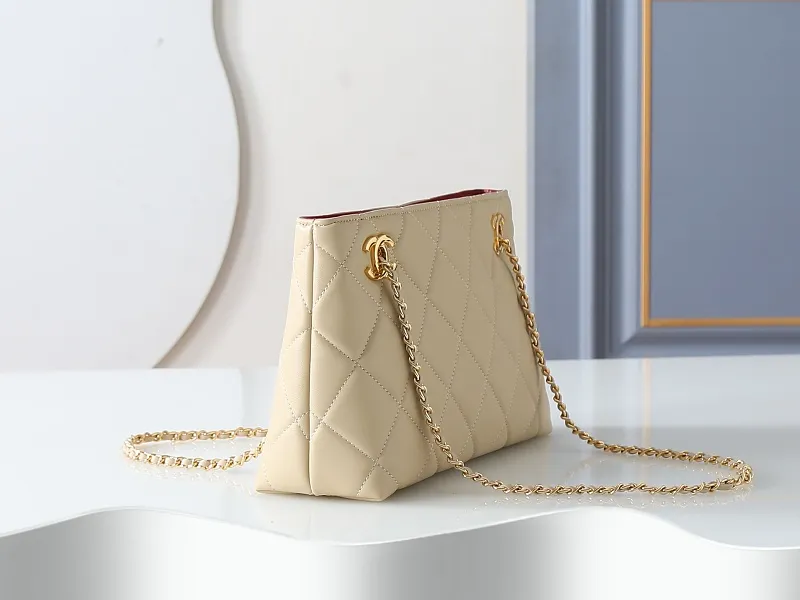 All Categories Official Website "Brand Women's Bags" Women's Bags 💙 Chanel 2026 New CHANEL Crossbody Bag
