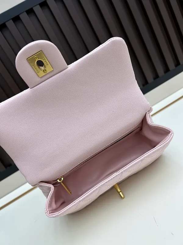 All Categories Chanel Women's Bags (Chanel) Chanel C020