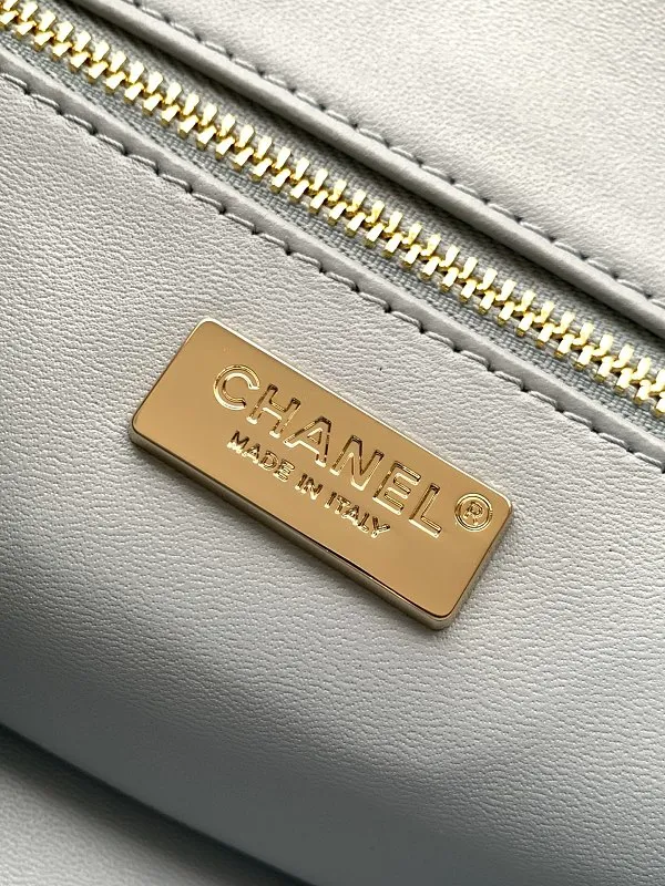 All Categories Chanel Women's Bags 2 (Chanel) Chanel Original Order AS4418
