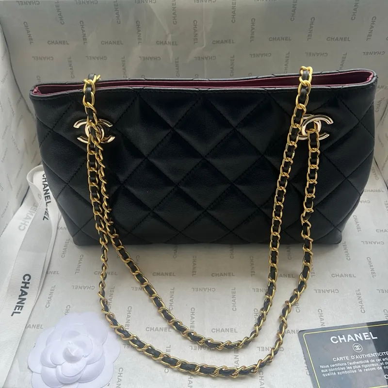 All Categories Official Website "Brand Women's Bags" Women's Bags 💙 Chanel 2026 Official Website CHANEL Crossbody Bag