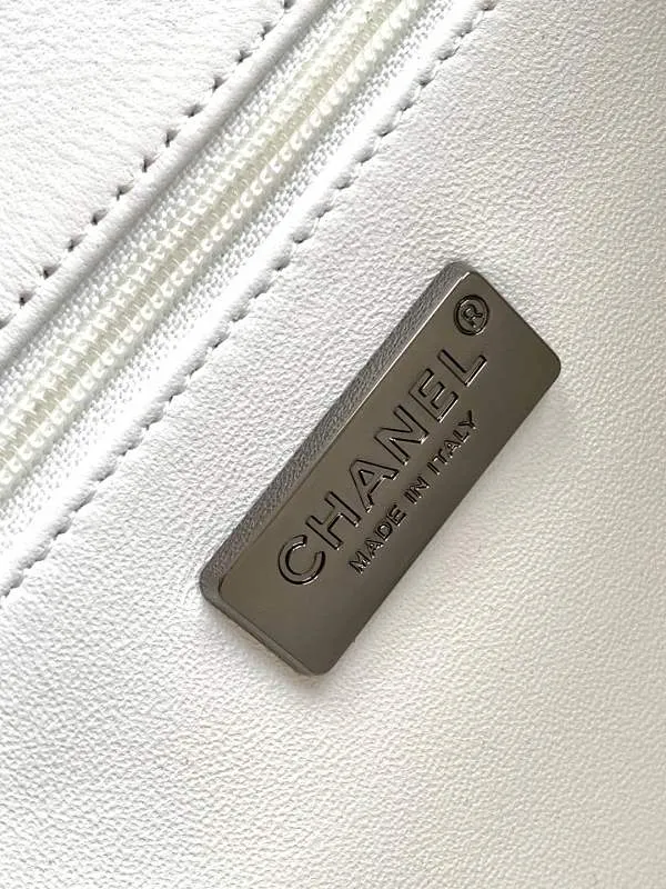 All Categories Chanel Women's Bags 2 (Chanel) Chanel Original Order AS4561