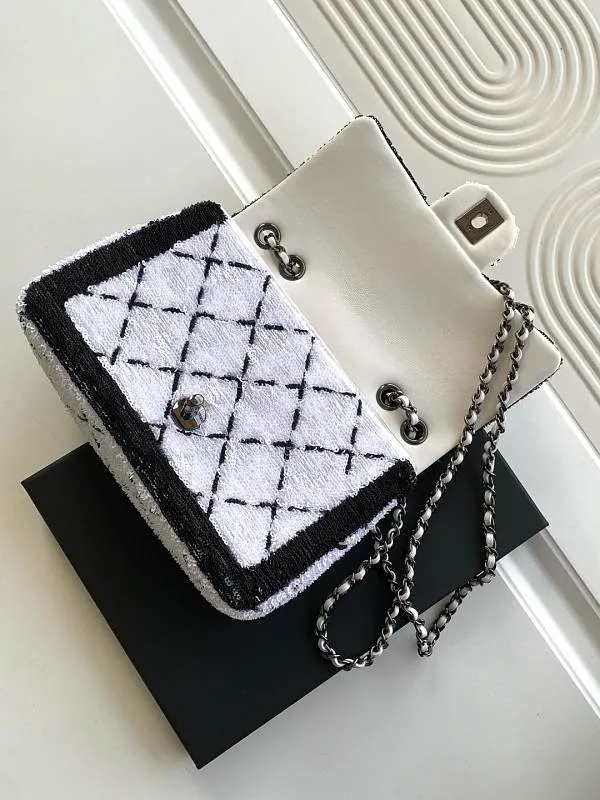All Categories Chanel Women's Bags 2 (Chanel) Chanel Original Order AS4561