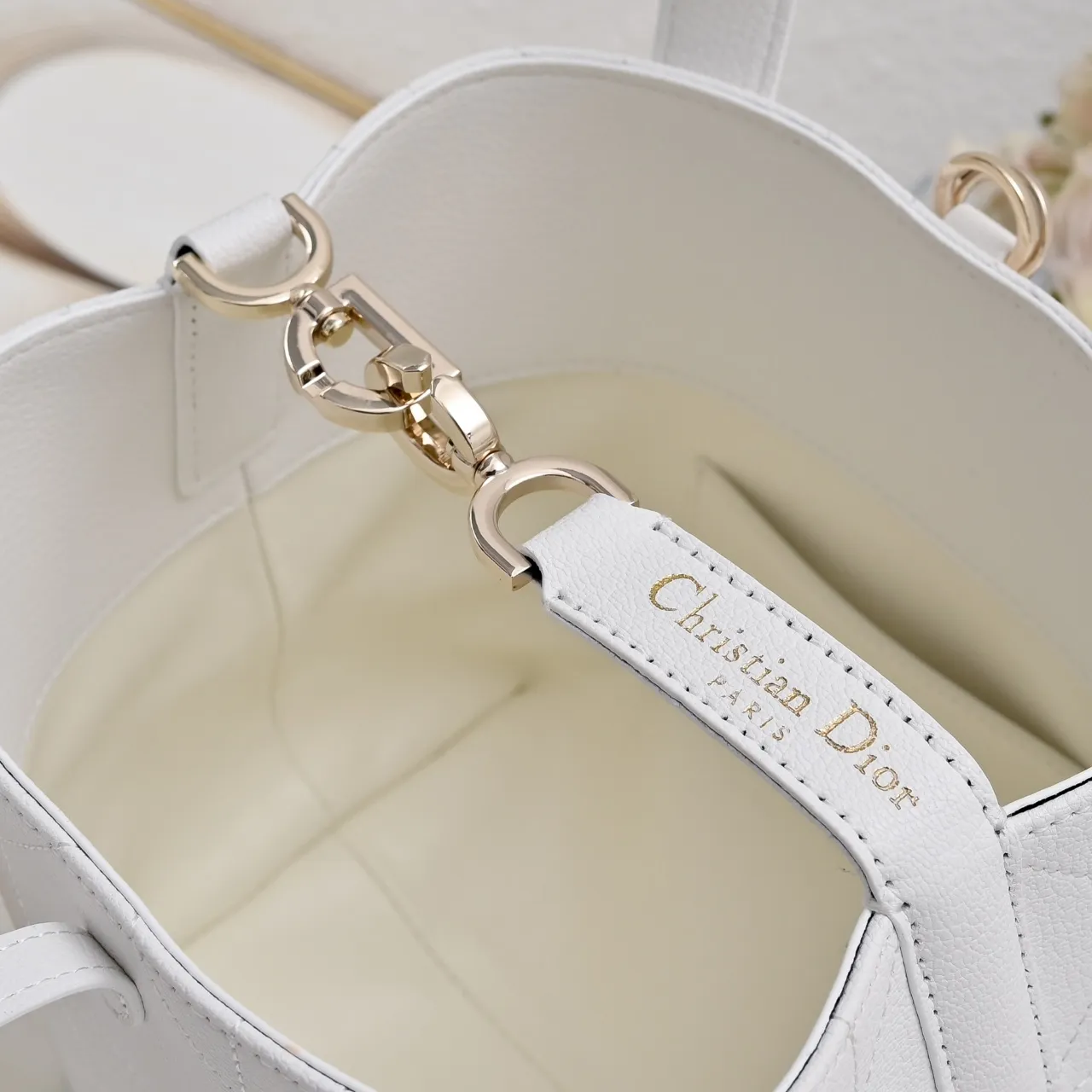 All Categories Chanel Women's Bags 2 (Chanel) Chanel 2835