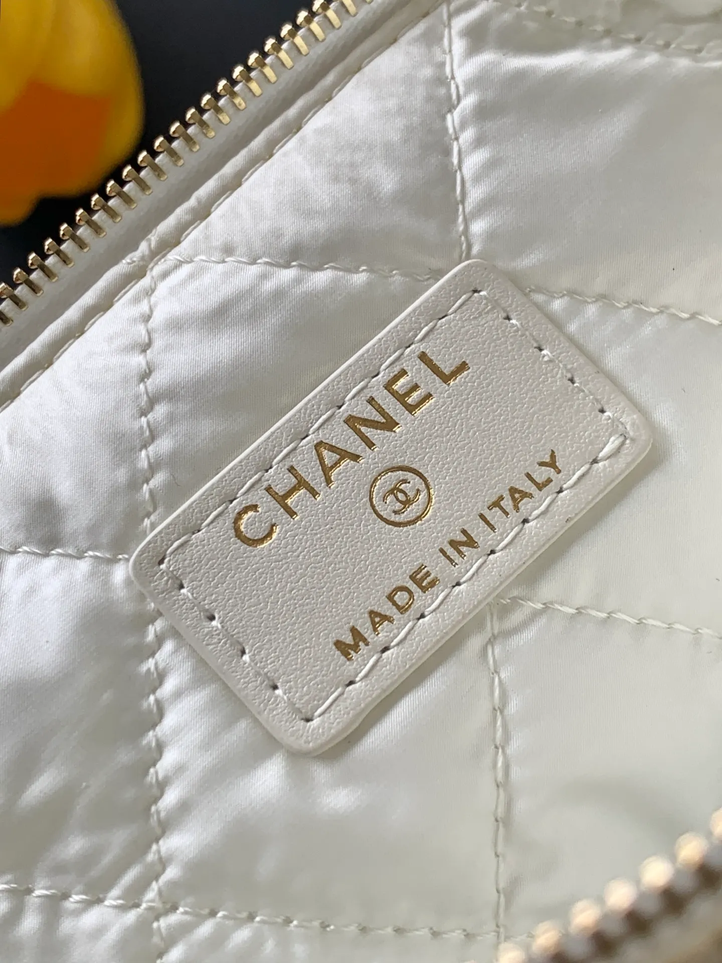 All Categories Chanel Women's Bag 2 (Chanel) Chanel Original Order AS4989