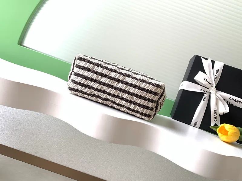 All Categories Chanel Women's Bag 2 (Chanel) Chanel Original Order AS4989