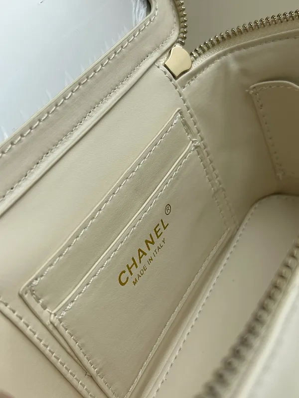 All Categories Chanel Women's Bags 2 (Chanel) Chanel 33823