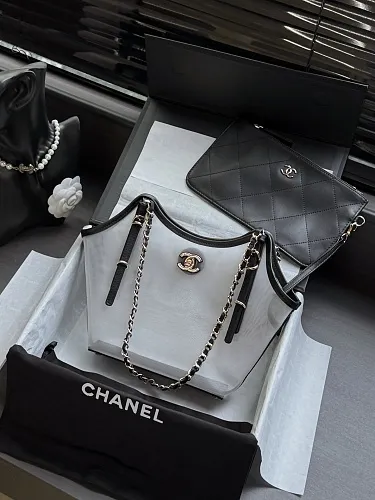 All Categories Chanel Women's Bags 2 (Chanel) Chanel Original AS6015