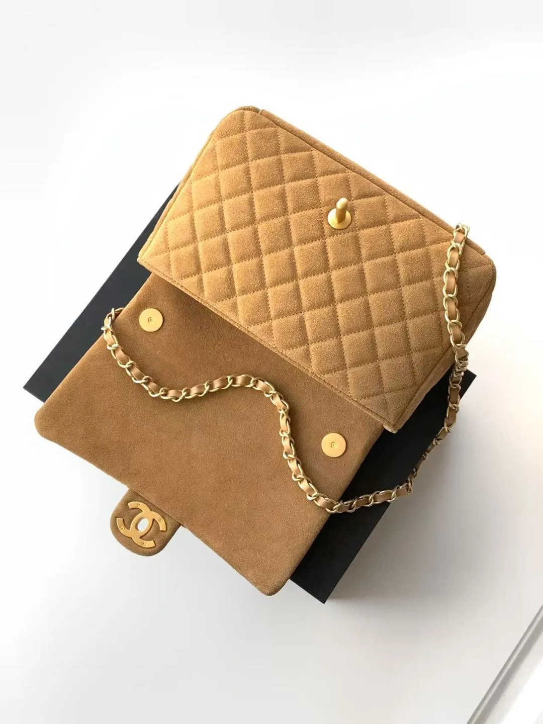 All Categories Chanel Women's Bag 2 (Chanel) Chanel Original AS5991 Medium Size