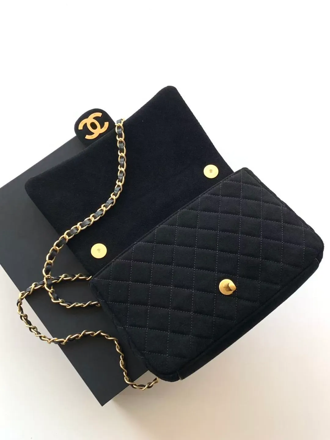 All Categories Chanel Women's Bag 2 (Chanel) Chanel Original AS5991 Medium Size