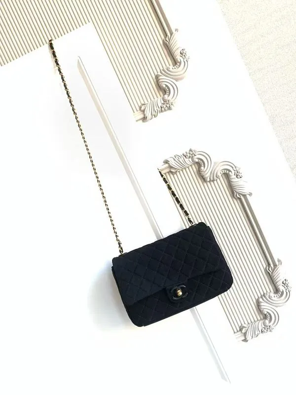 All Categories Chanel Women's Bag 2 (Chanel) Chanel Original AS5991 Medium Size