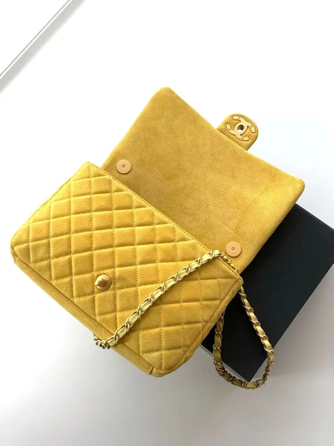 All Categories Chanel Women's Bag 2 (Chanel) Chanel Original AS5991 Medium Size