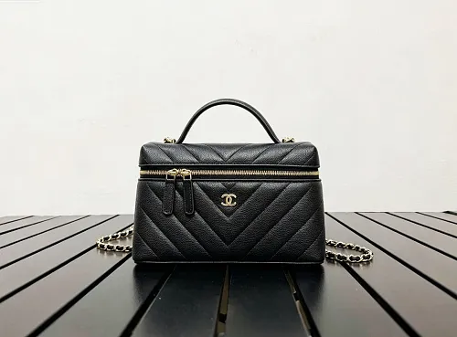 All categories Chanel Women's Bag 2 (Chanel) Chanel 100850