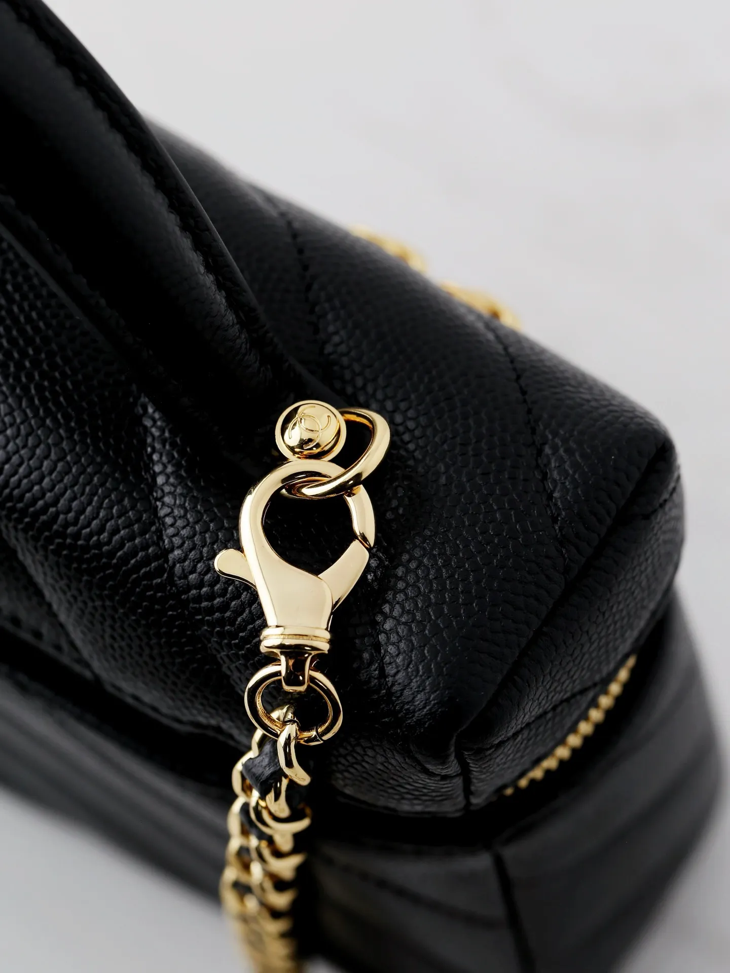 All categories Chanel Women's Bag 2 (Chanel) Chanel 100850
