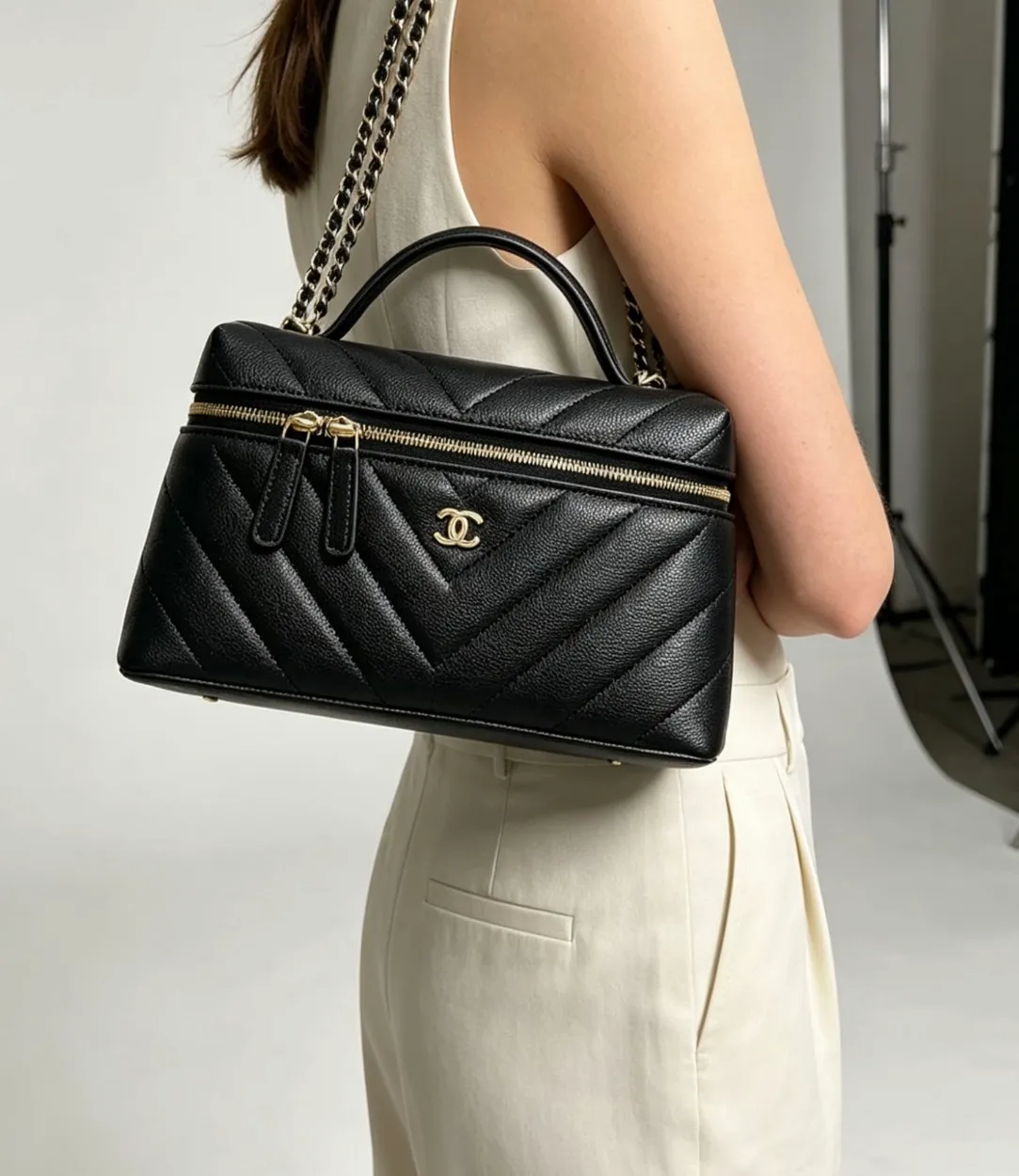 All categories Chanel Women's Bag 2 (Chanel) Chanel 100850