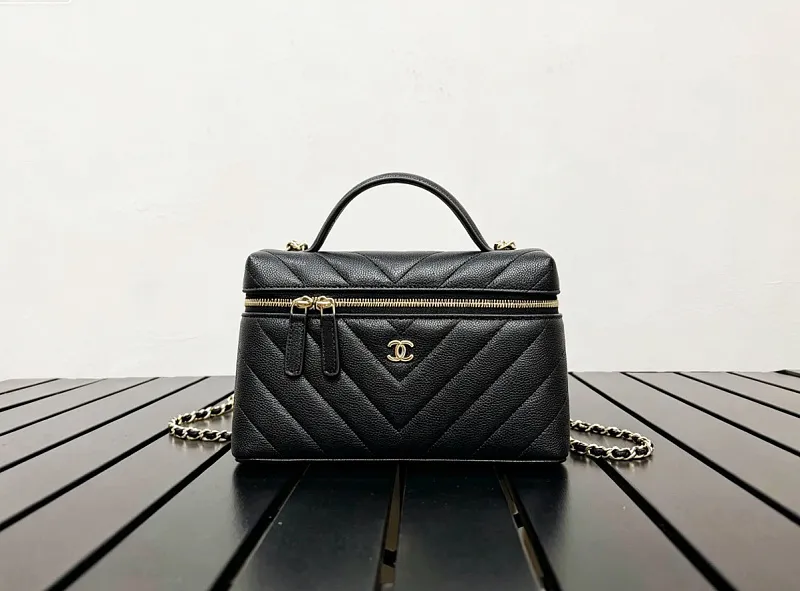 All categories Chanel Women's Bag 2 (Chanel) Chanel 100850