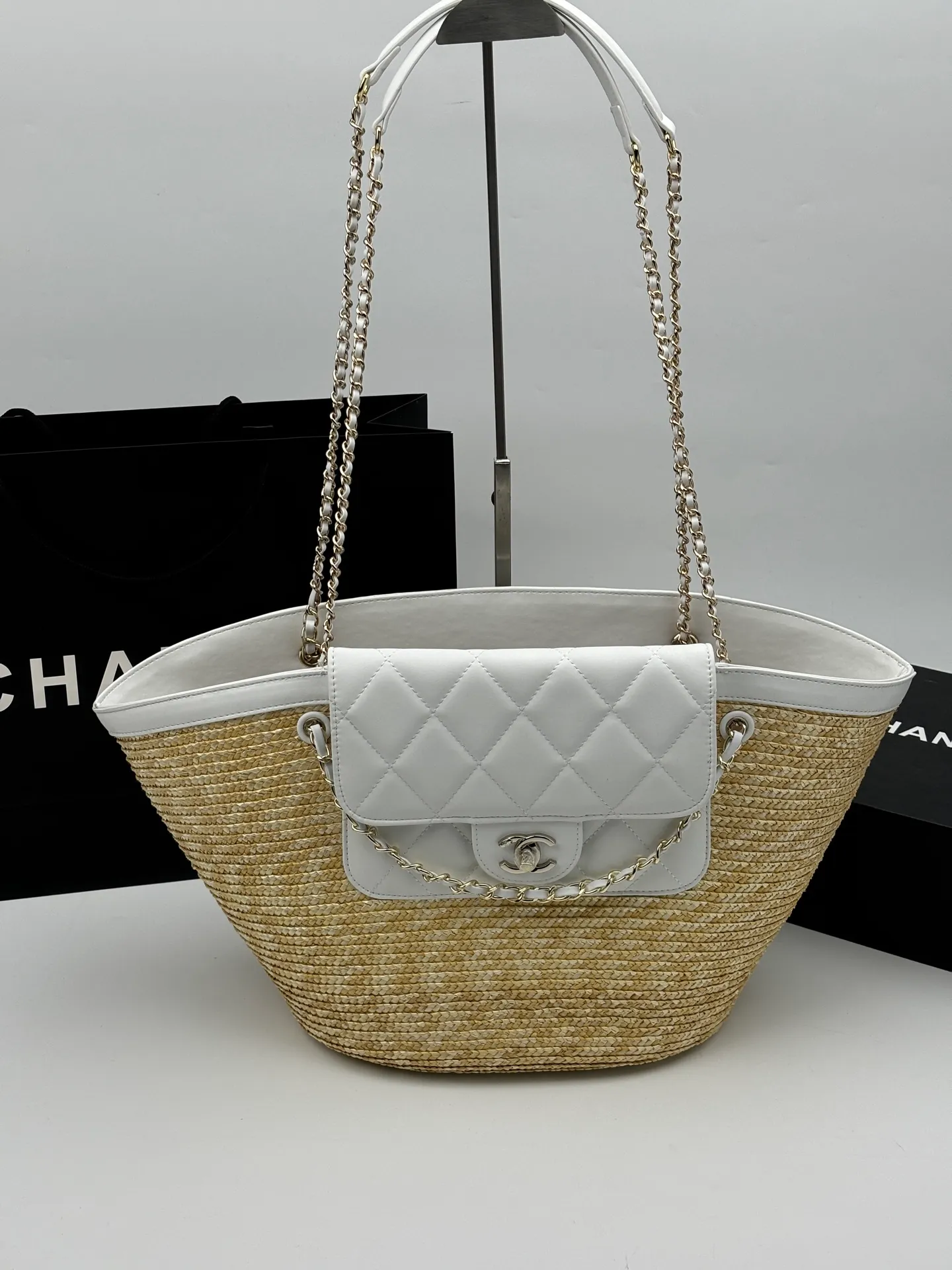 All Categories Official Website "Brand Women's Bags" Women's Bags 💙 Chanel 2026 Official Website CHANEL Braided Cabbage Shopping Bag
