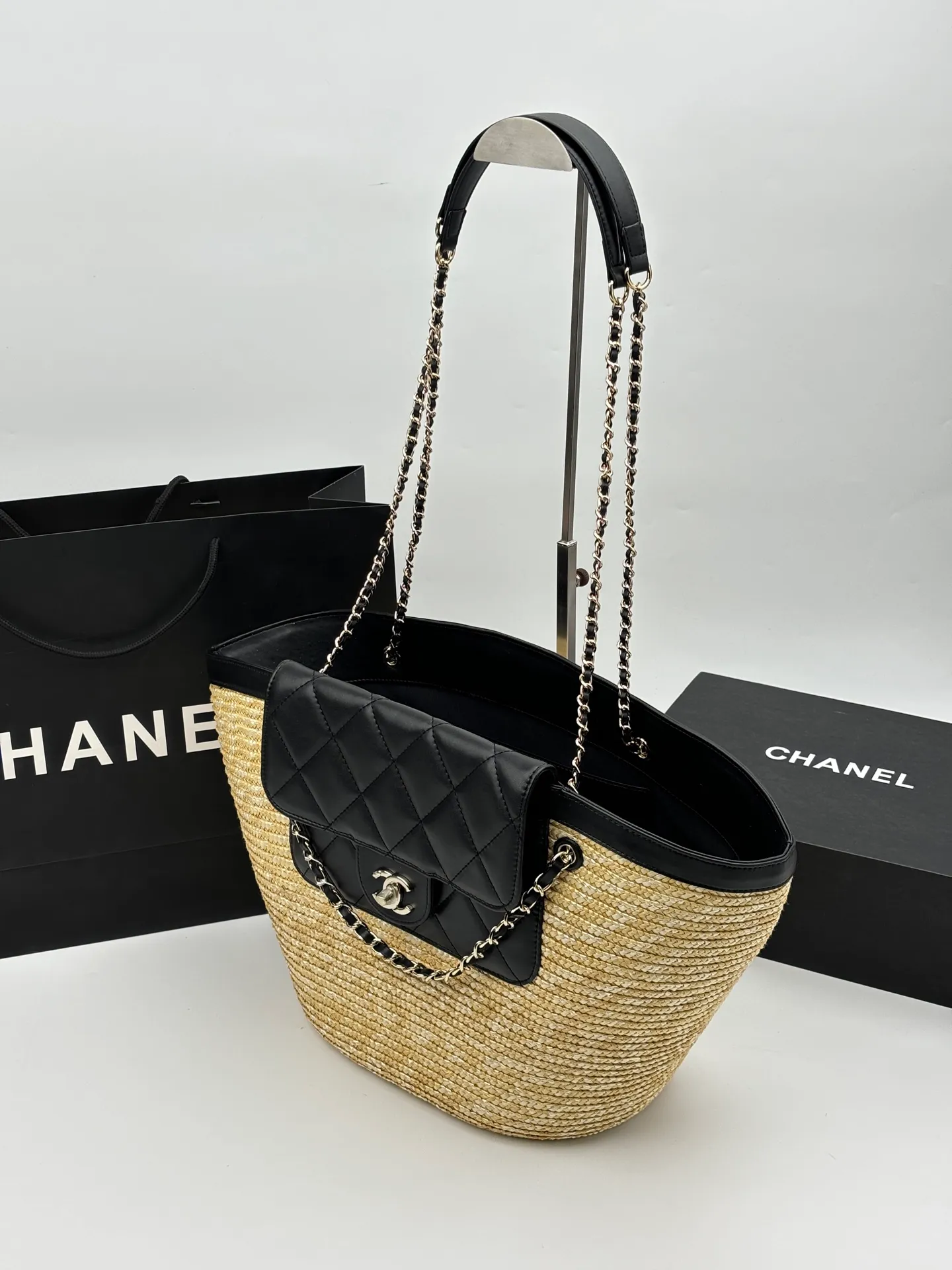 All Categories Official Website "Brand Women's Bags" Women's Bags 💙 Chanel 2026 Official Website CHANEL Braided Cabbage Shopping Bag