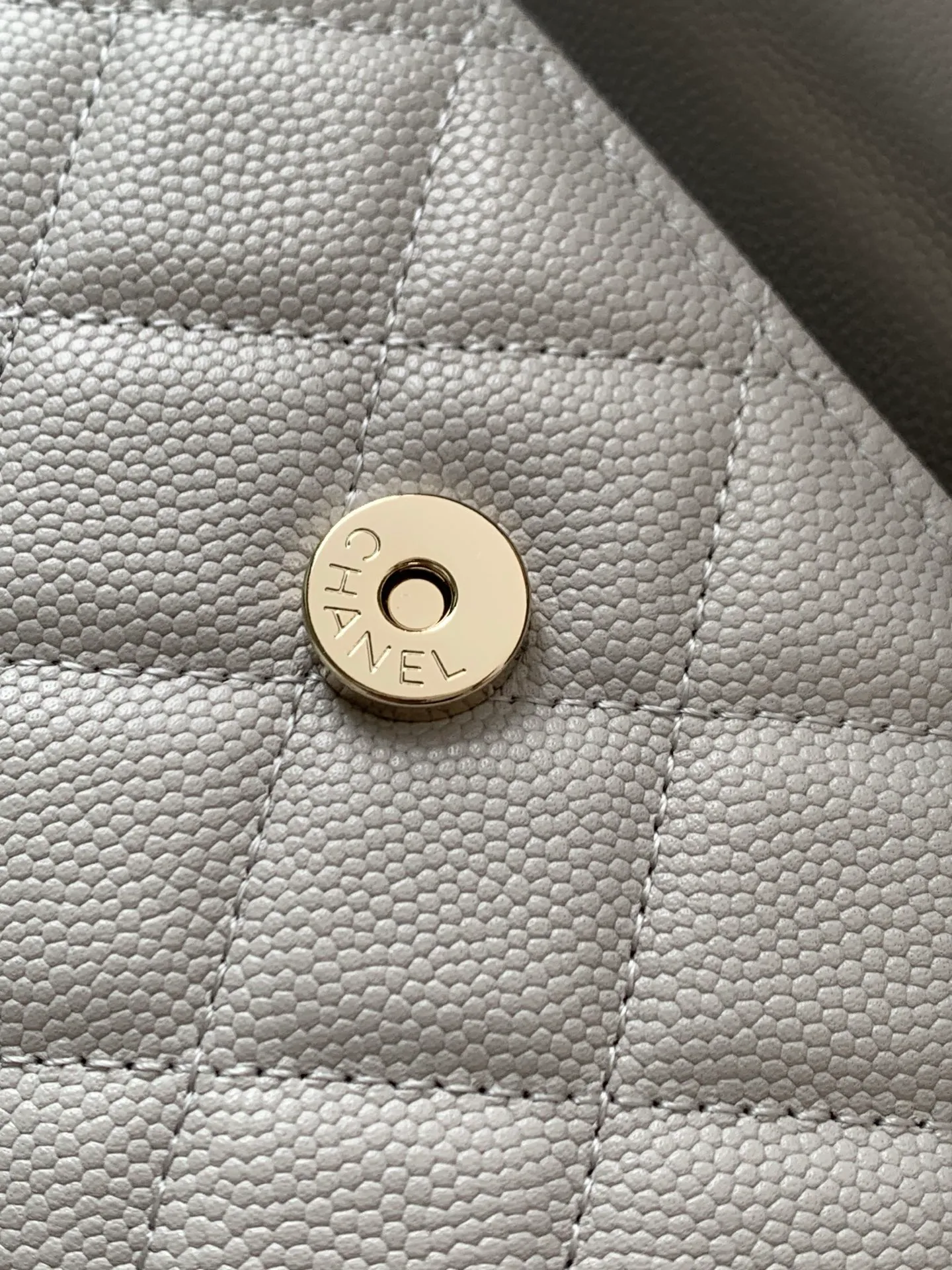 All Categories Chanel Women's Bags 2 (Chanel) Chanel Original Order AP3328