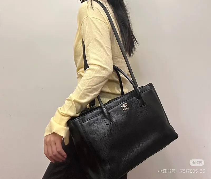 All Categories Chanel Women's Bags 2 (Chanel) Chanel AS6056
