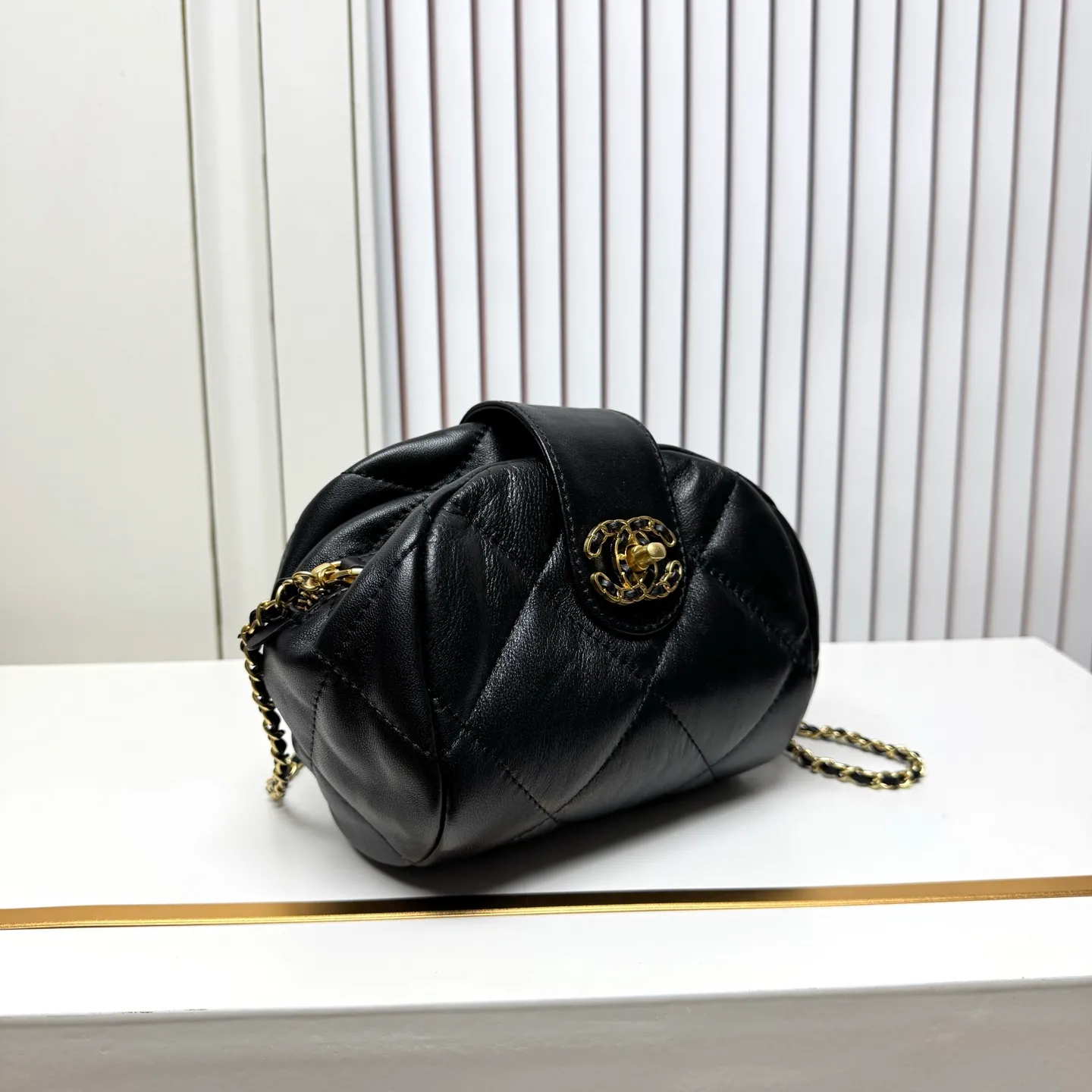 All Categories Chanel Women's Bags (Chanel) Chanel 6307-2
