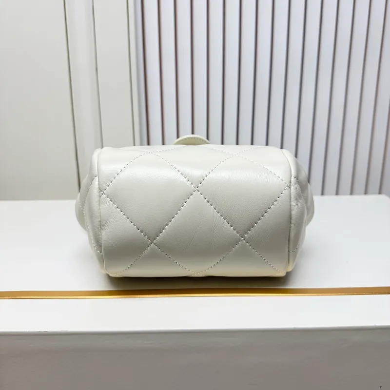 All Categories Chanel Women's Bags (Chanel) Chanel 6307-2
