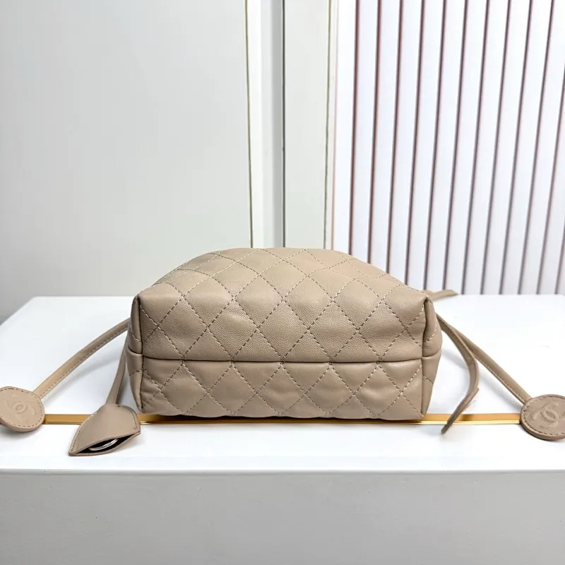 All Categories Official Website "Brand Women's Bags" Women's Bags 💙 Chanel 2026 Official Website CHANEL Diamond Drawstring Bucket Bag