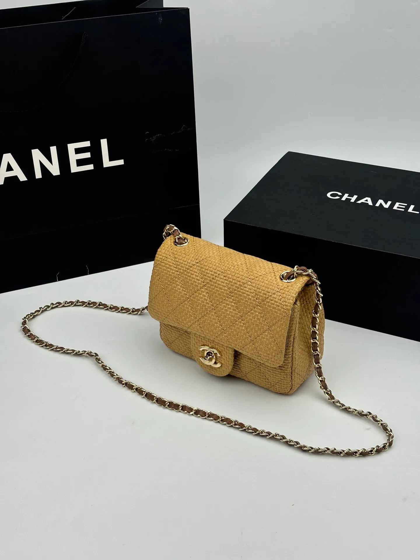 All Categories Official Website "Brand Women's Bags" Women's Bags 💙 Chanel 2026 Official Website CHANEL Straw CF Chain Bag