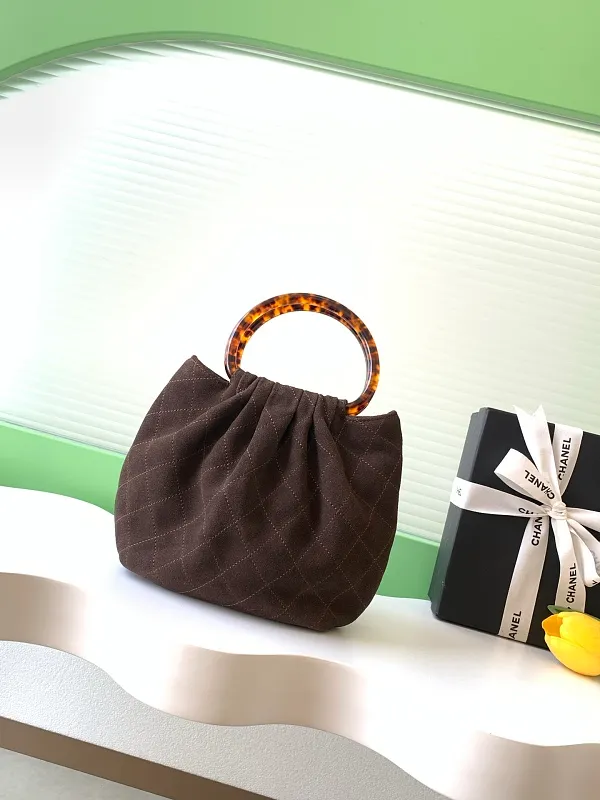 All Categories Chanel Women's Bag 2 (Chanel) Chanel Original AS6022