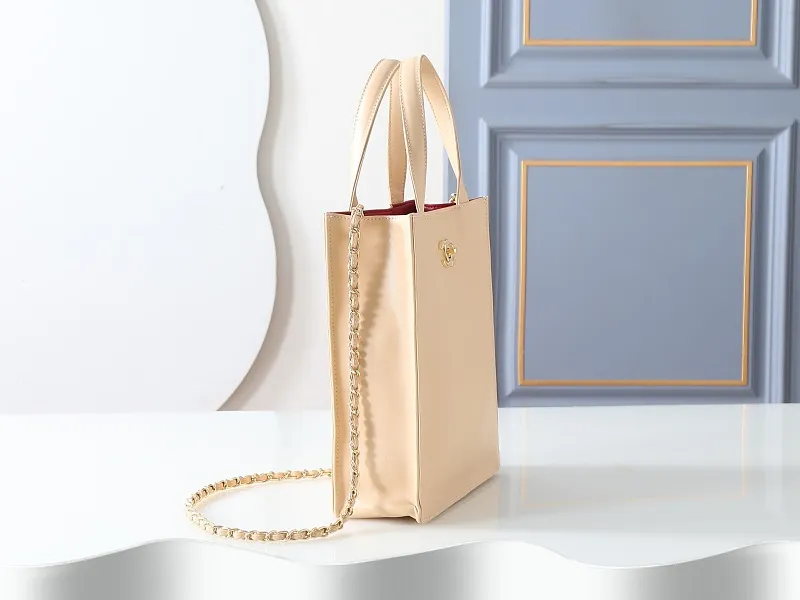All Categories Official Website "Brand Women's Bags" Women's Bags 💙 Chanel 2026 New CHANEL Crossbody Bag