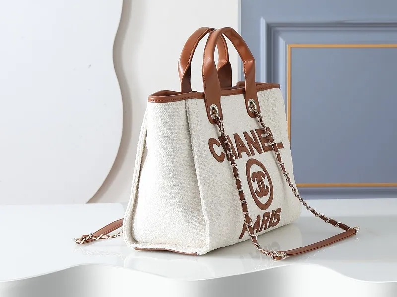 All categories Official website "Brand Women's Bags" Women's Bags 💙 Chanel 2026 new CHANEL hand-held crossbody bag
