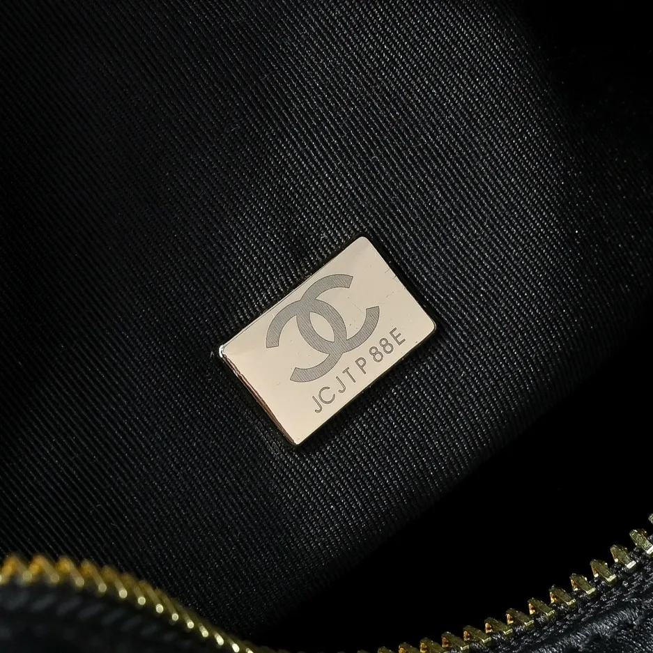 All Categories Official Website "Brand Women's Bags" Women's Bags 💙 Chanel 2025 New CHANEL Crossbody Bag