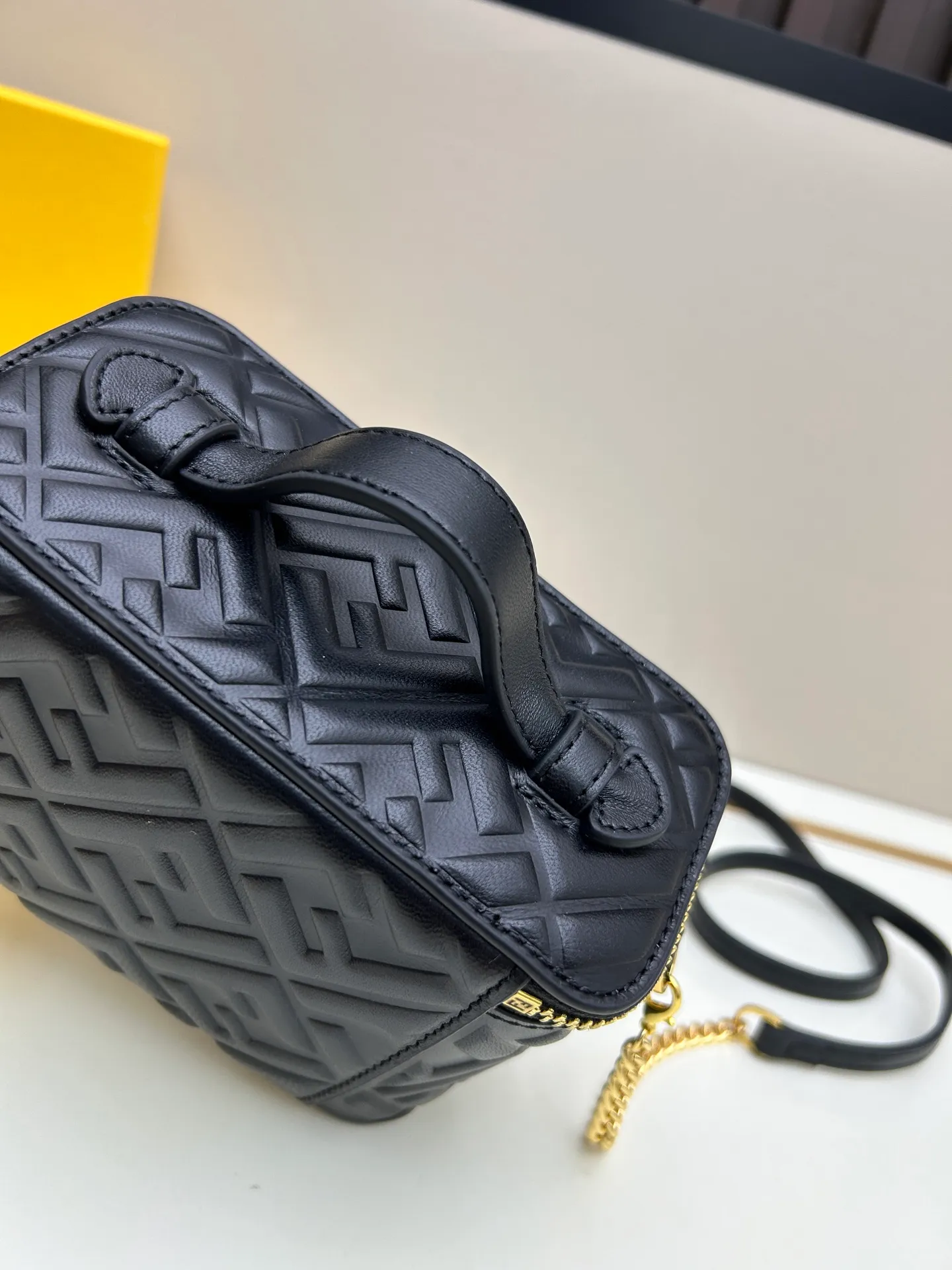 All Categories Chanel Women's Bags (Chanel) Chanel F8025