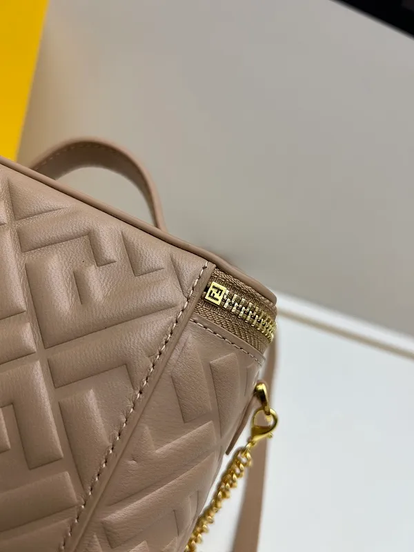All Categories Chanel Women's Bags (Chanel) Chanel F8025