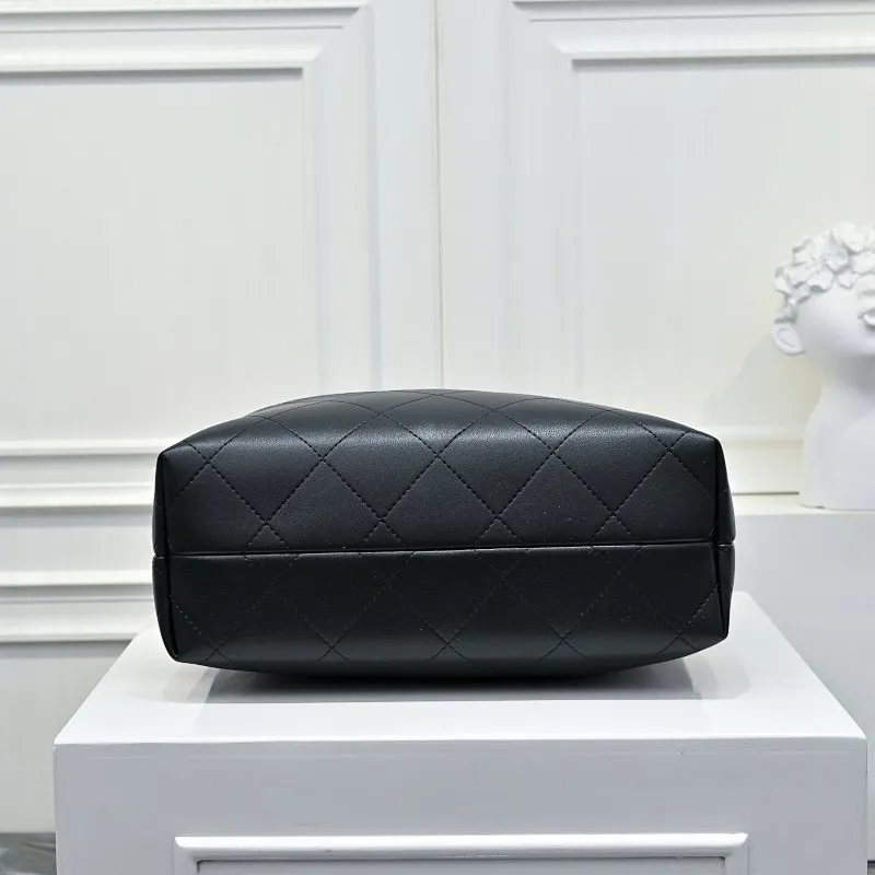 All Categories Official Website "Brand Women's Bags" Women's Bags 💙 Chanel 2025 New CHANEL Crossbody Bag