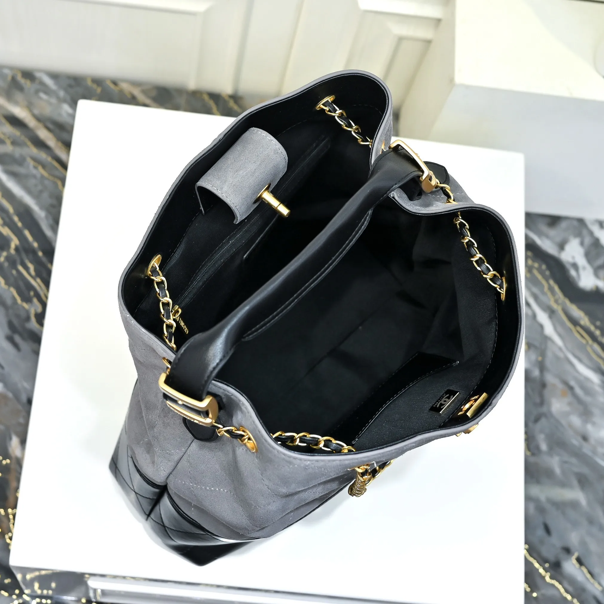 All Categories Official Website "Brand Women's Bags" Women's Bags 💙 Chanel 2025 New CHANEL Crossbody Bag