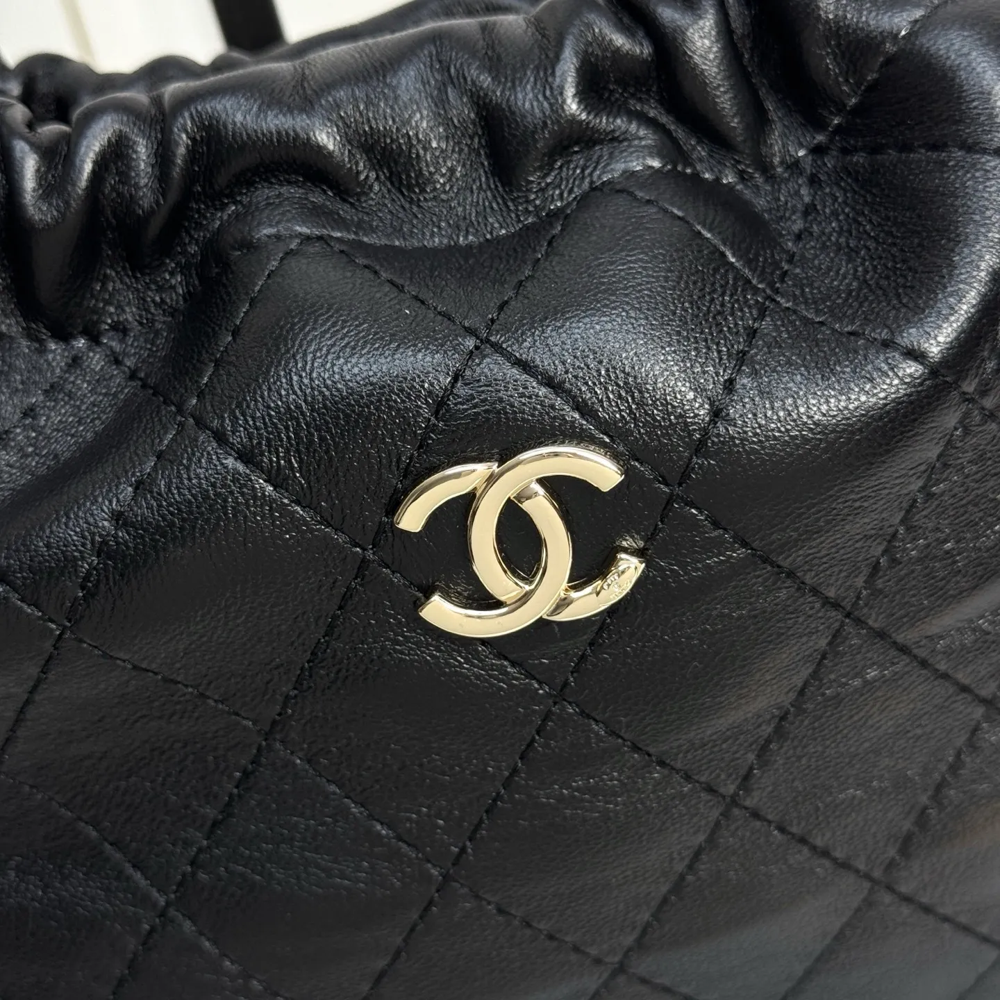 All Categories Official Website "Brand Women's Bags" Women's Bags 💙 Chanel 2026 Official Website CHANEL Diamond Drawstring Bucket Bag