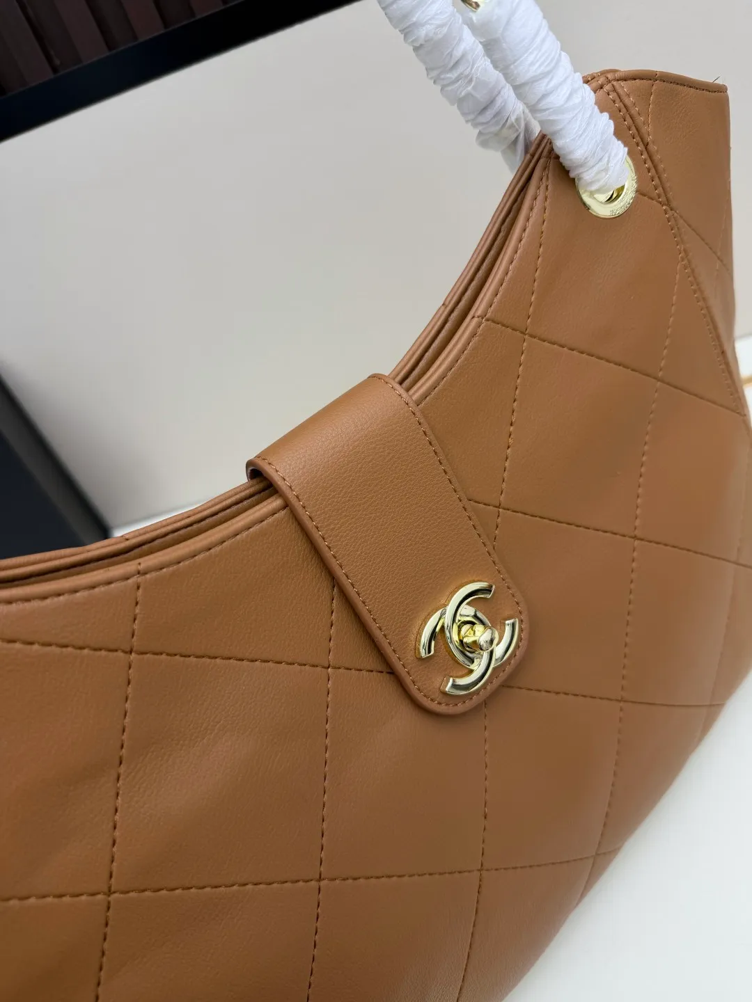 All Categories Chanel Women's Bags (Chanel) Chanel 2069